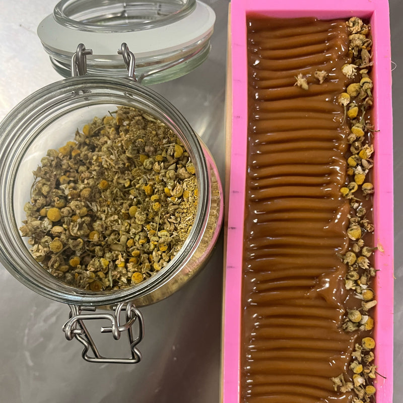 BOTANICAL COLD PROCESS SOAP MAKING